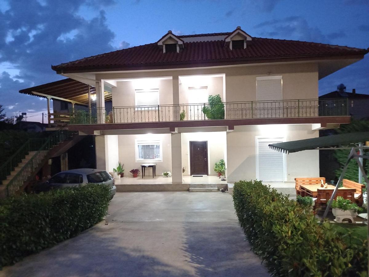 Villa Cerpja Kamez Exteriér fotografie