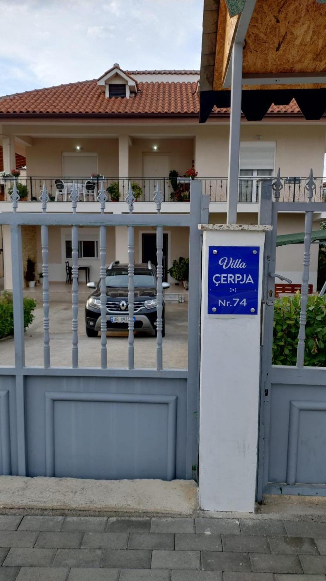 Villa Cerpja Kamez Exteriér fotografie